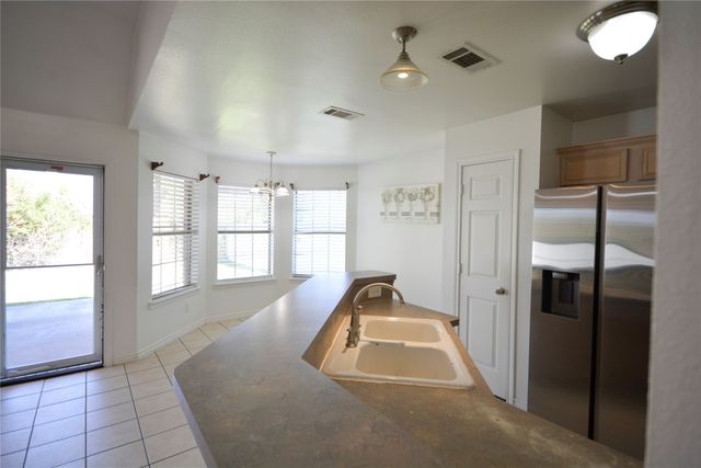 1110 Woodside Lane, Seagoville, TX 75159