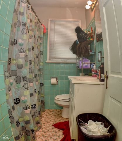 4022 N Tacoma Avenue, Indianapolis, IN 46205