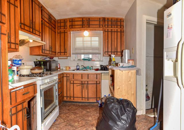 4022 N Tacoma Avenue, Indianapolis, IN 46205