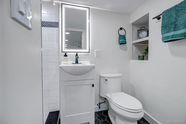 624 S Quitman Street, Denver, CO 80219