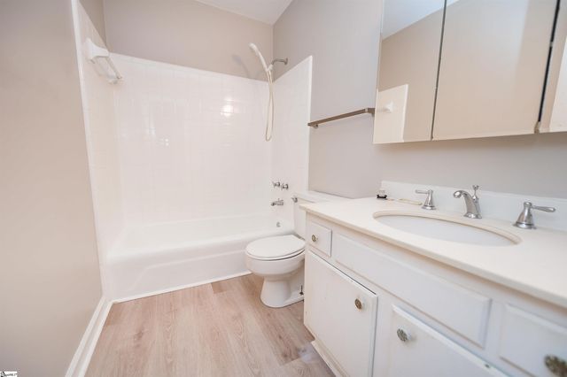 1466 B Dover Road, Spartanburg, SC 29301