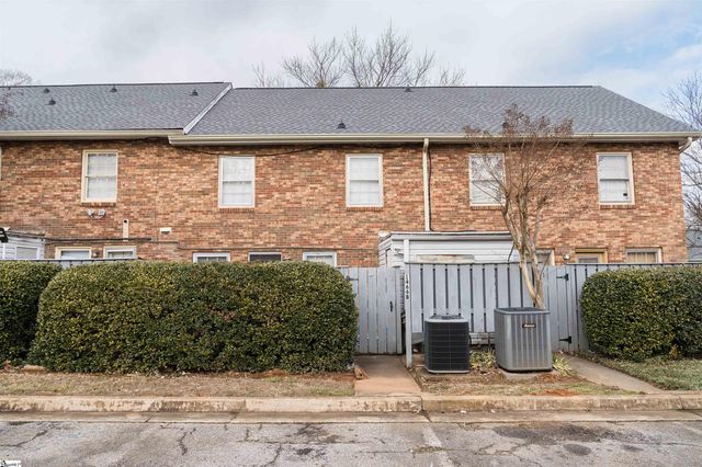 1466 B Dover Road, Spartanburg, SC 29301