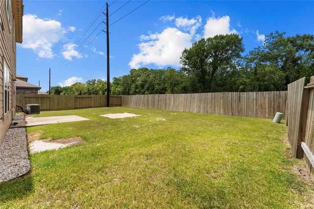 9702 Opal Gates Drive, Rosharon, TX 77583