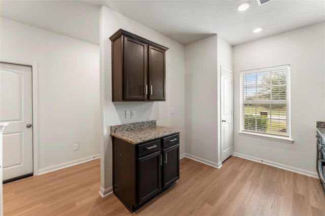 9702 Opal Gates Drive, Rosharon, TX 77583