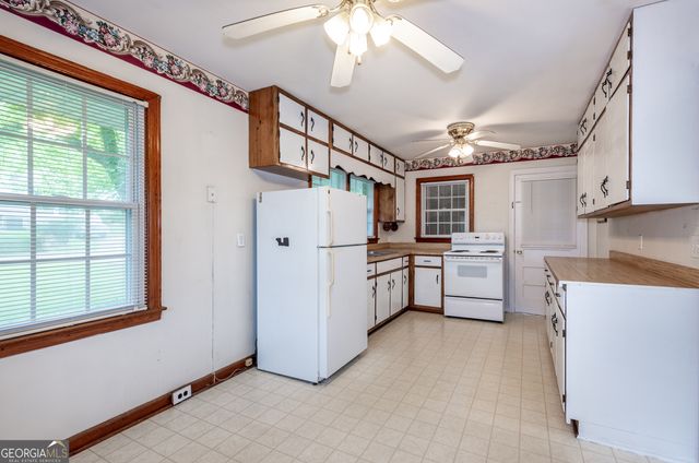 99 E Sellers Street, Jasper, GA 30143