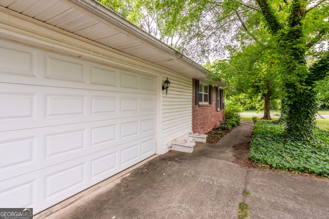 99 E Sellers Street, Jasper, GA 30143