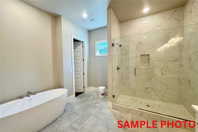 2978 N Old Wire Road, Fayetteville, AR 72703