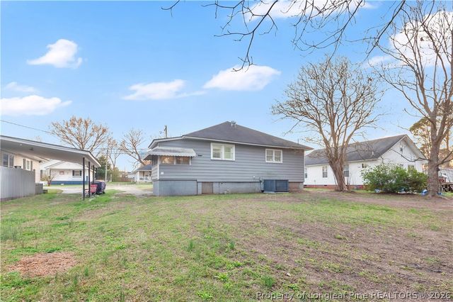 204 W E Street, Erwin, NC 28339