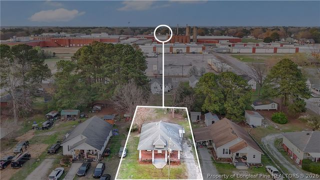 204 W E Street, Erwin, NC 28339