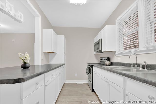 204 W E Street, Erwin, NC 28339