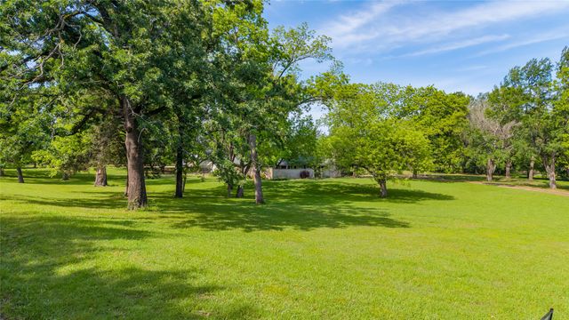 96 SE 12 Street, Cooper, TX 75432
