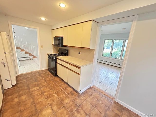 3320 Frederick Street, Oceanside, NY 11572