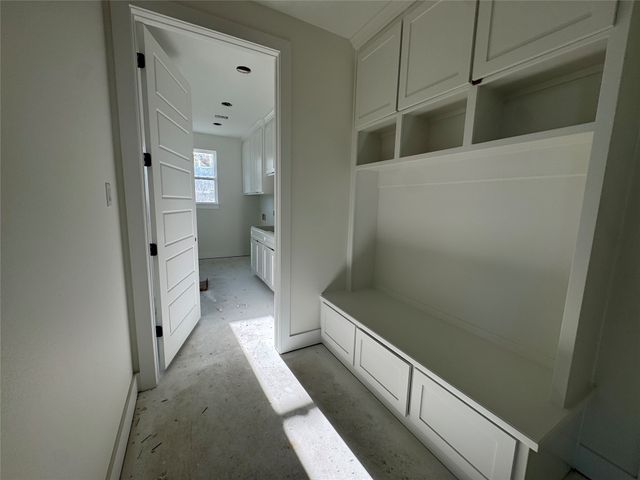 919 Fawn Drive, Mcgregor, TX 76657