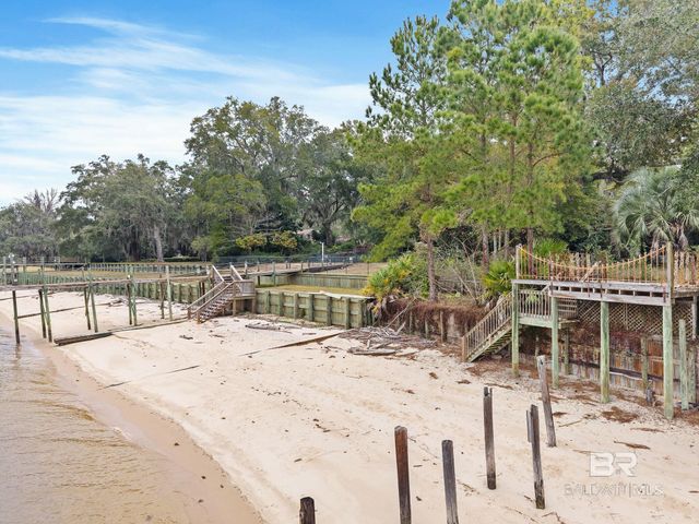 705 Captain O'Neal Drive, Daphne, AL 36526