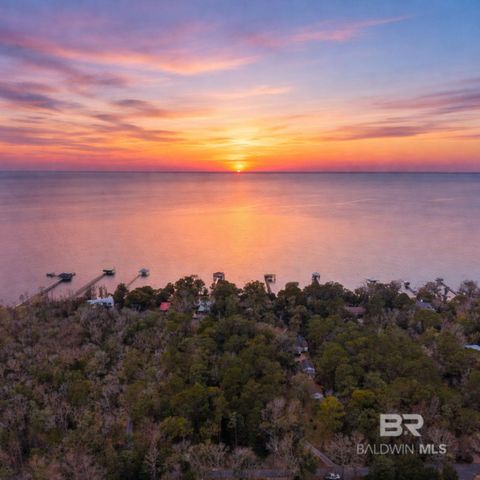 705 Captain O'Neal Drive, Daphne, AL 36526