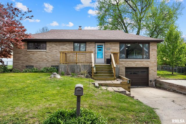 304 W MADISON Street, Tremont, IL 61568
