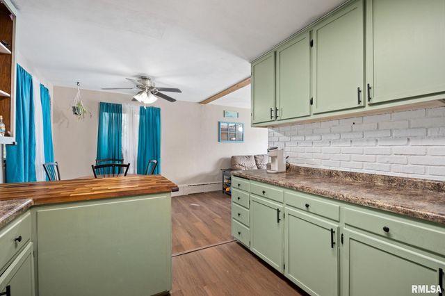 304 W MADISON Street, Tremont, IL 61568