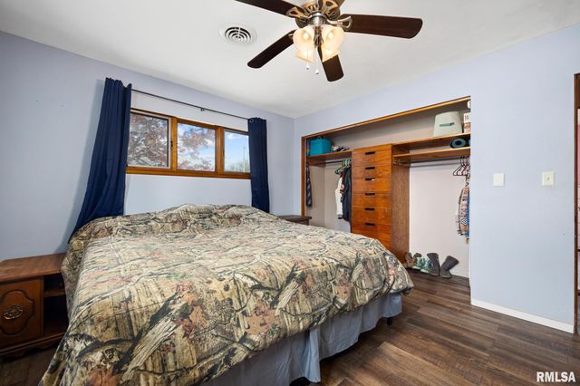 304 W MADISON Street, Tremont, IL 61568
