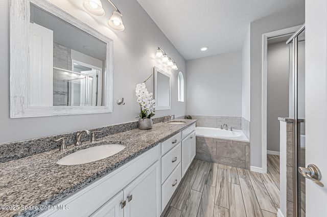 7544 Loren Cove Drive, Melbourne, FL 32940