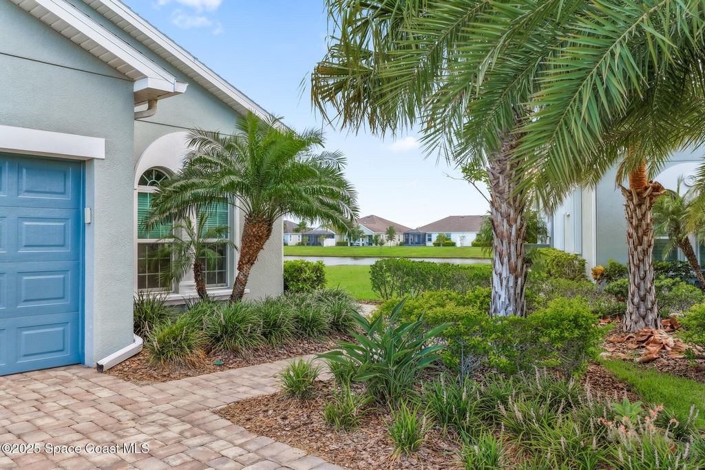 7544 Loren Cove Drive, Melbourne, FL 32940