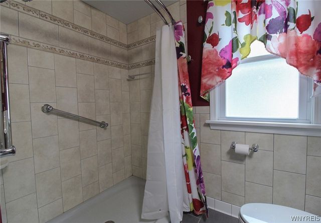 3827 Bates Road, Ridgeway, NY 14103