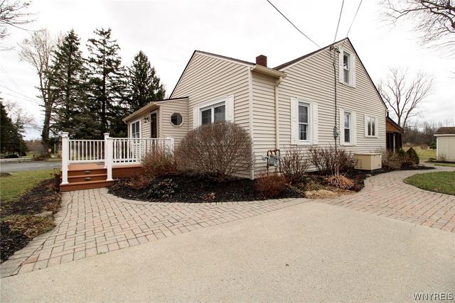 3827 Bates Road, Ridgeway, NY 14103