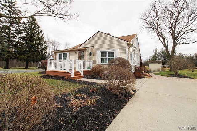 3827 Bates Road, Ridgeway, NY 14103