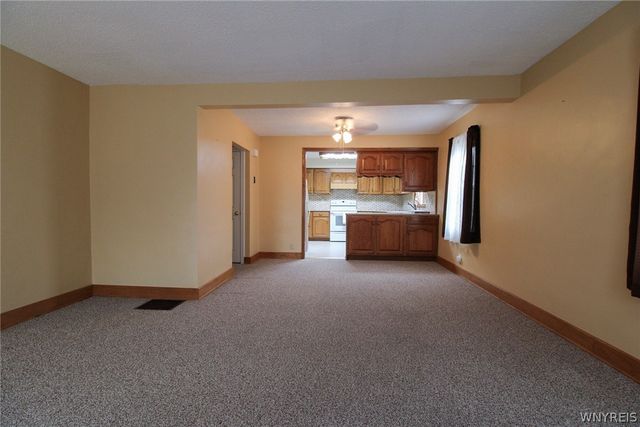 3827 Bates Road, Ridgeway, NY 14103