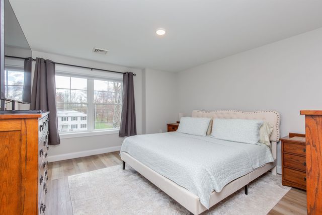 80A Rochester Hill Road, Rochester, NH 03867