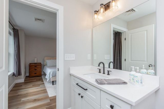 80A Rochester Hill Road, Rochester, NH 03867