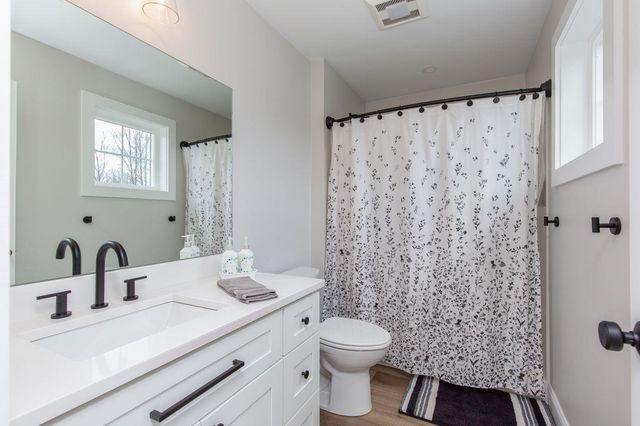 80A Rochester Hill Road, Rochester, NH 03867