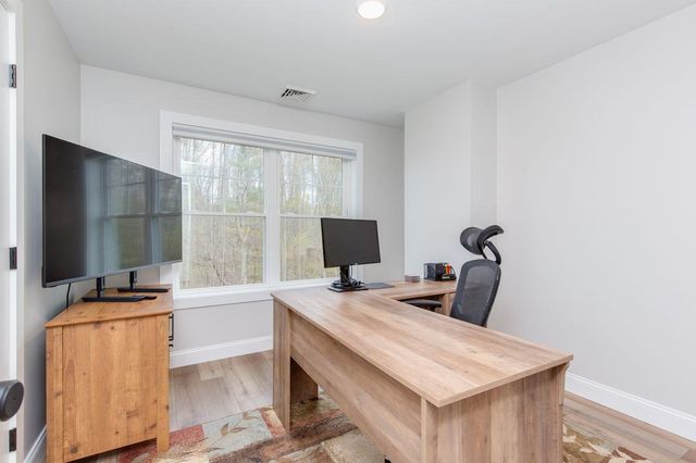 80A Rochester Hill Road, Rochester, NH 03867
