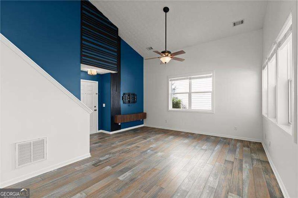 325 Hiawassee Drive, Woodstock, GA 30188 — photo 3