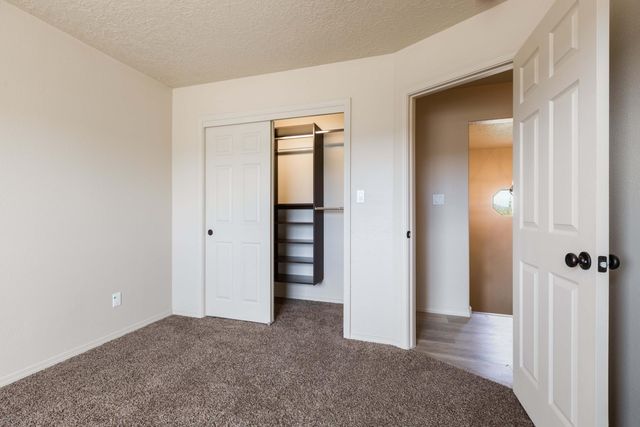 10 Adams Road, Edgewood, NM 87015