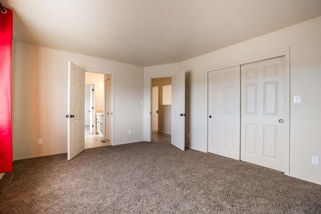 10 Adams Road, Edgewood, NM 87015