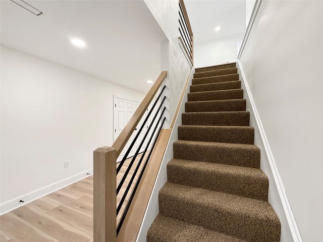 5821 FOREST CROSSING, Erie, PA 16506