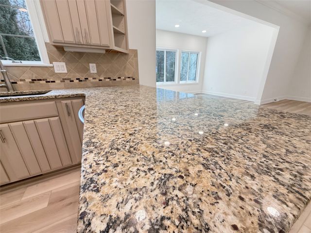 5821 FOREST CROSSING, Erie, PA 16506