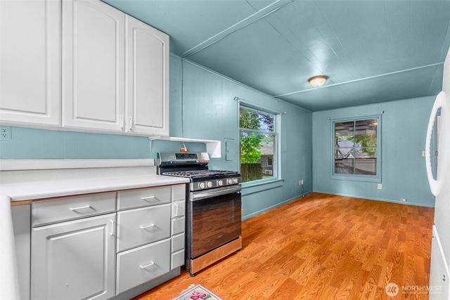 2528 Westwind Drive NW, Olympia, WA 98502