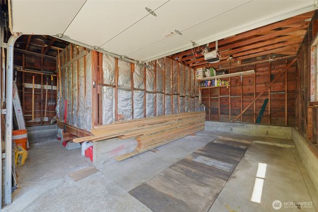 922 Pitt Avenue, Bremerton, WA 98310