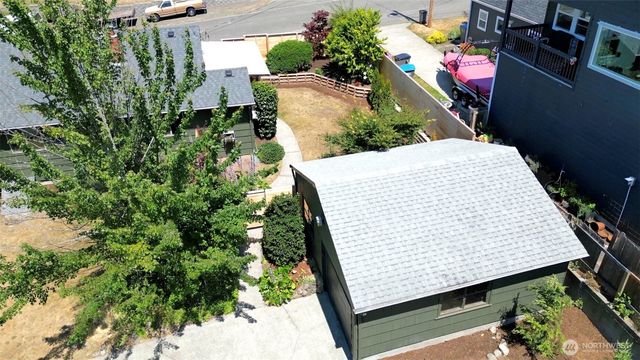 922 Pitt Avenue, Bremerton, WA 98310