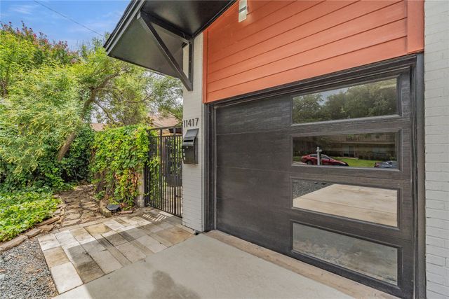 11417 Park Central Place, Dallas, TX 75230