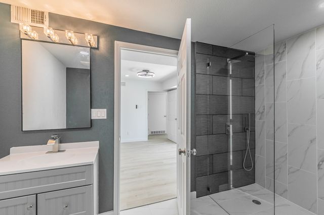 11417 Park Central Place, Dallas, TX 75230