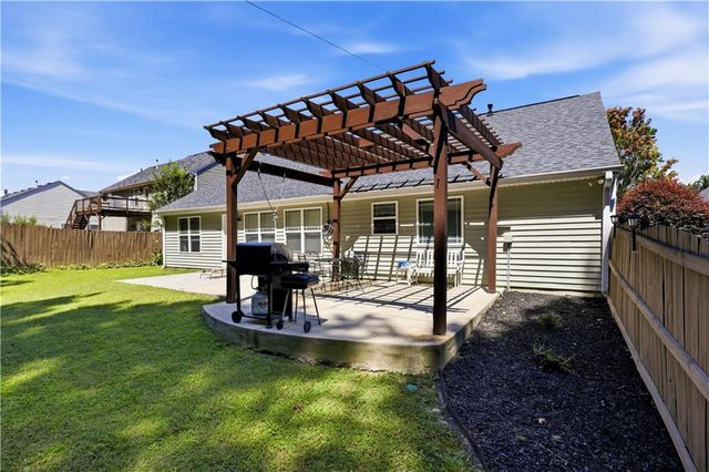 141 Reid Plantation Drive, Villa Rica, GA 30180