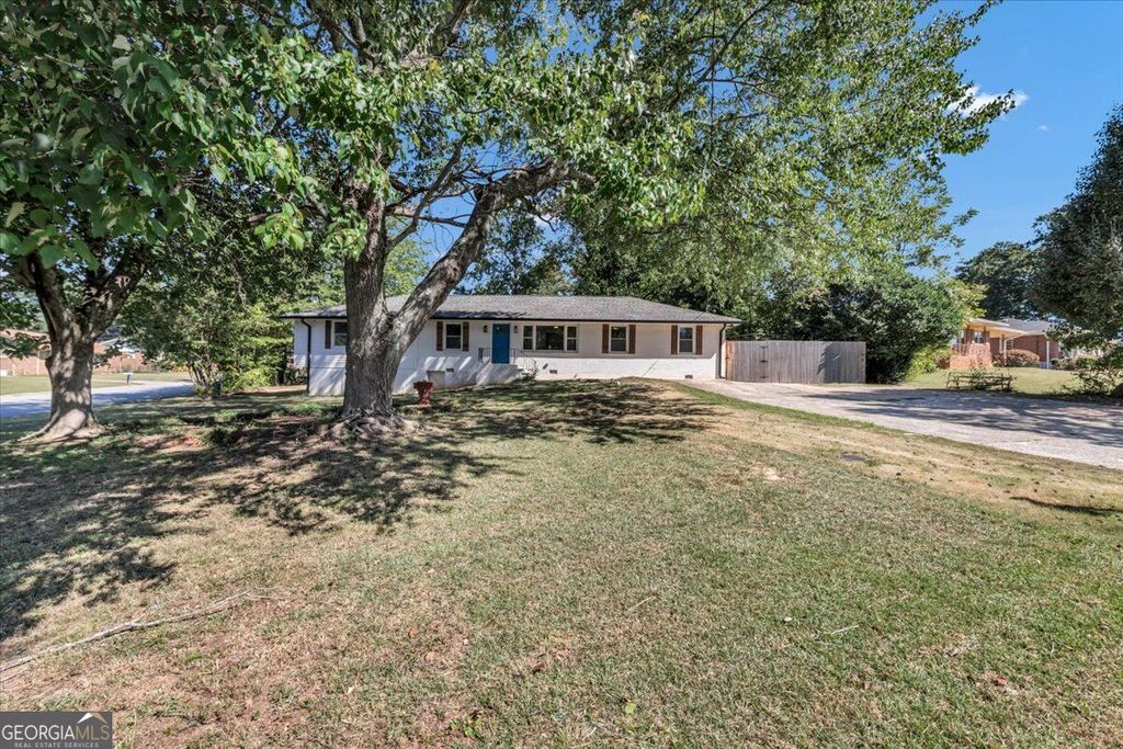 956 Laurel Street, Morrow, GA 30260 — photo 2