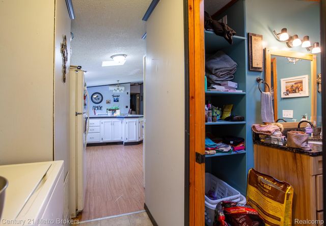 6100 Otis Lake Road, Hope Township, MI 49046
