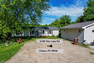6100 Otis Lake Road, Hope Township, MI 49046
