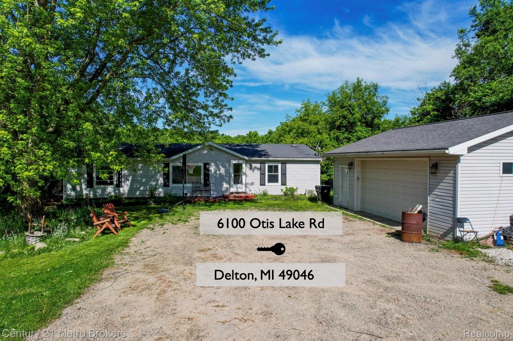 6100 Otis Lake Road, Hope Township, MI 49046