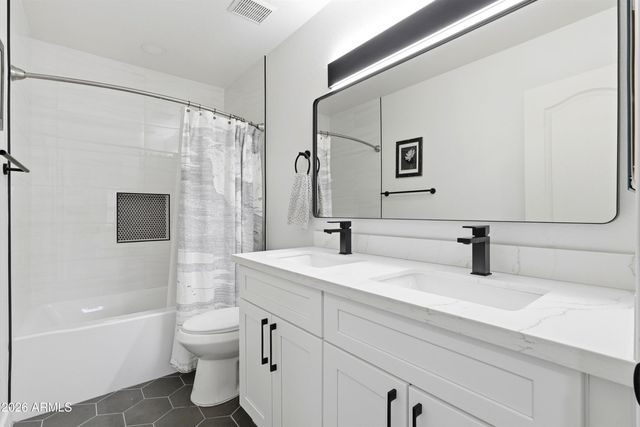 10142 E DAYBREAK Place, Gold Canyon, AZ 85118