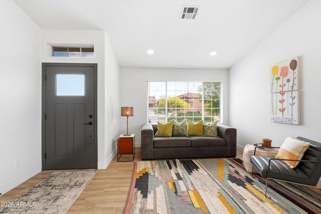 10142 E DAYBREAK Place, Gold Canyon, AZ 85118