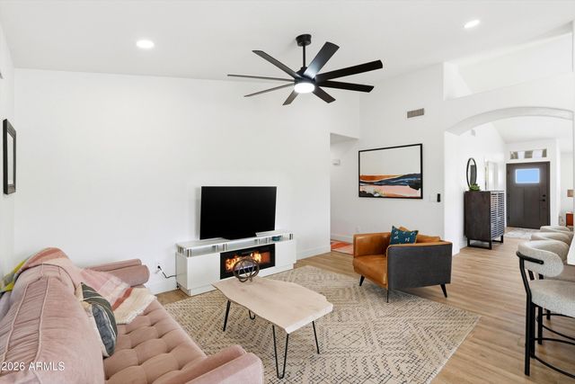 10142 E DAYBREAK Place, Gold Canyon, AZ 85118